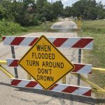 flood_sign-999x749